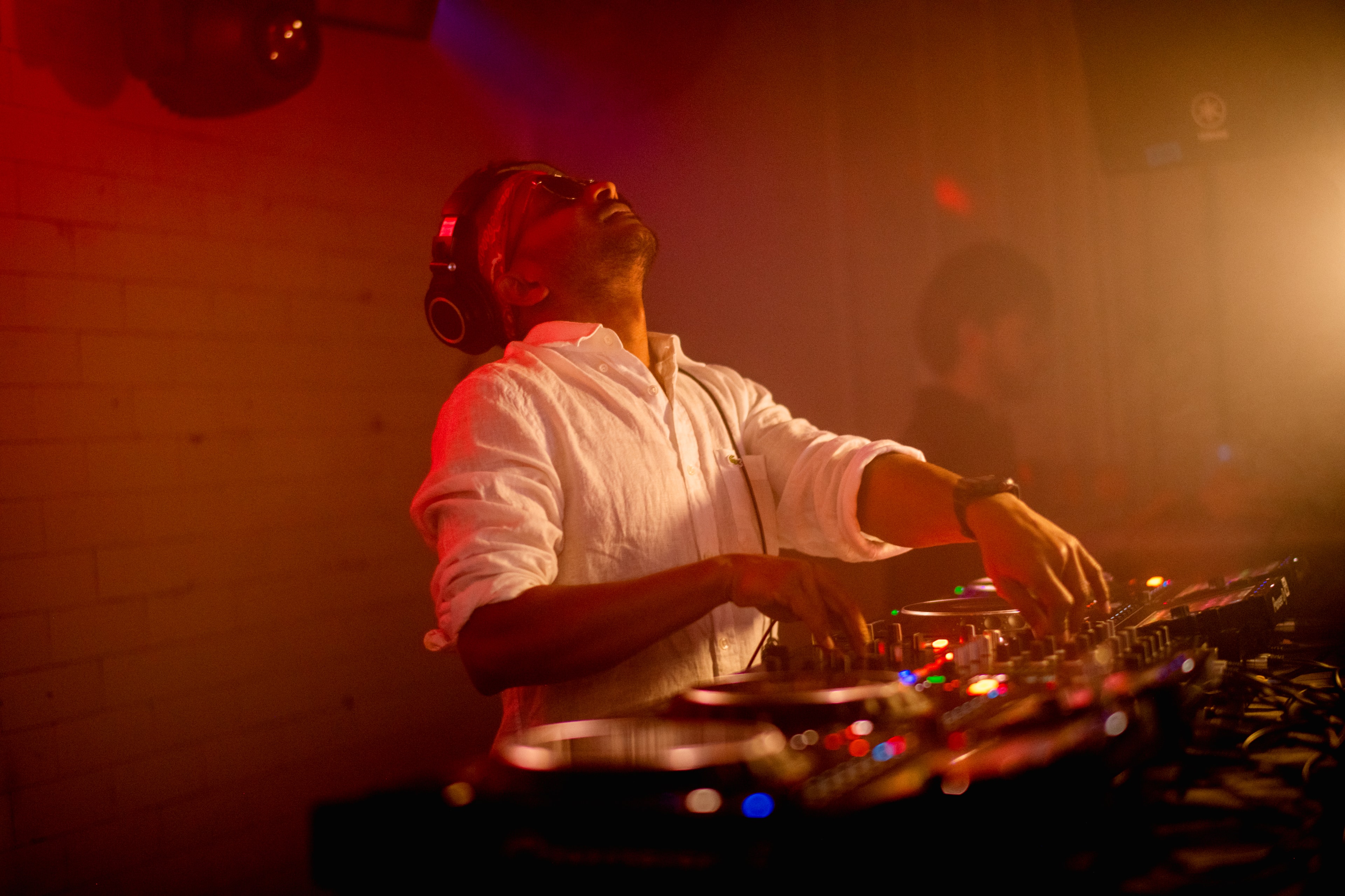 Derty Cordz live performance — The Live Experience